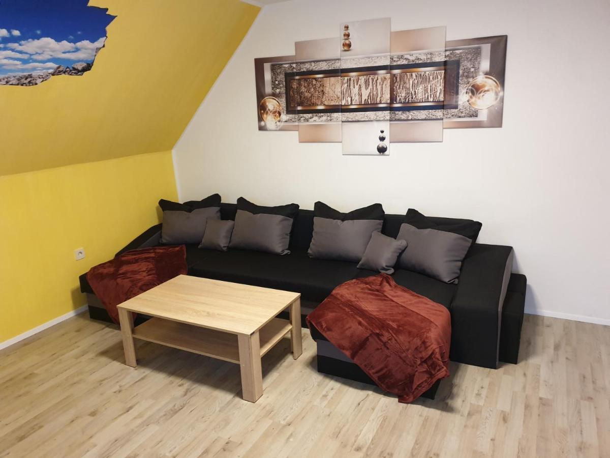 Grosszuegige Ferienwohnung In Furth Im Wald Buitenkant foto
